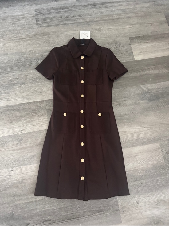 Ellen Tracy Dresses & Skirts - Ellen Tracy Dark Brown Midi Dress w/ Gold Snap Buttons NWT Size Small